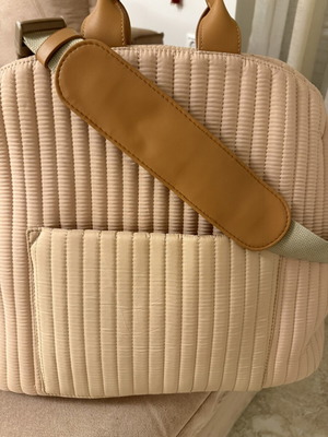 Dog carrier bag with compartments new