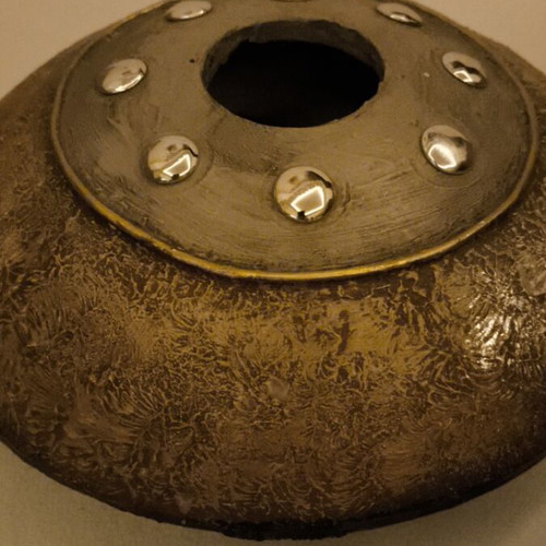 Decorative item brown with gold like new