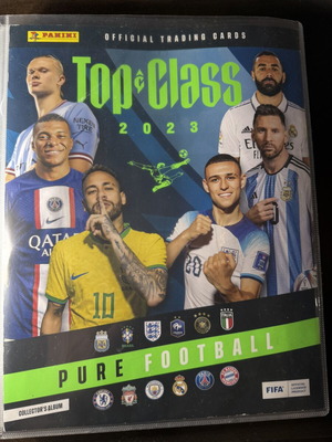 Κάρτες ποδοσφαίρου Panini Top Class 2023 και άλμπουμ συλλεκτών σαν καινούργιο, πακέτο 92