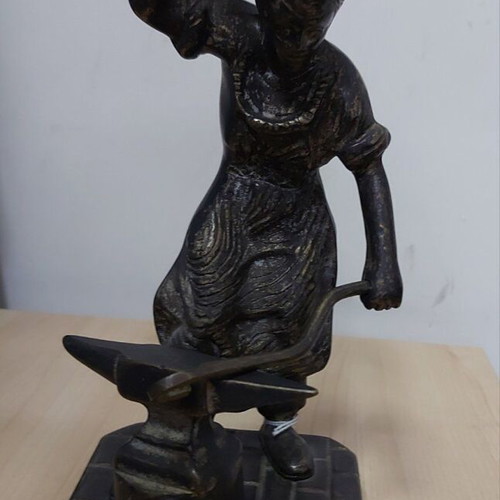 Oxyde brass figure of vintage blacksmith new