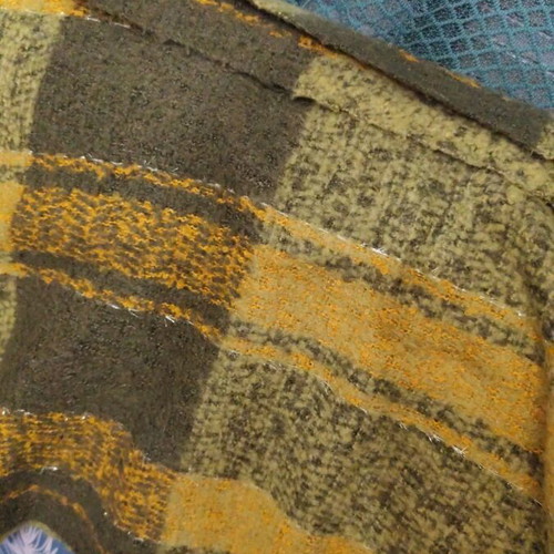 Scarf like new, green and yellow