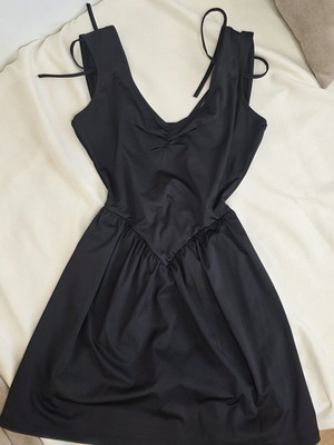 House black dress new, size XS