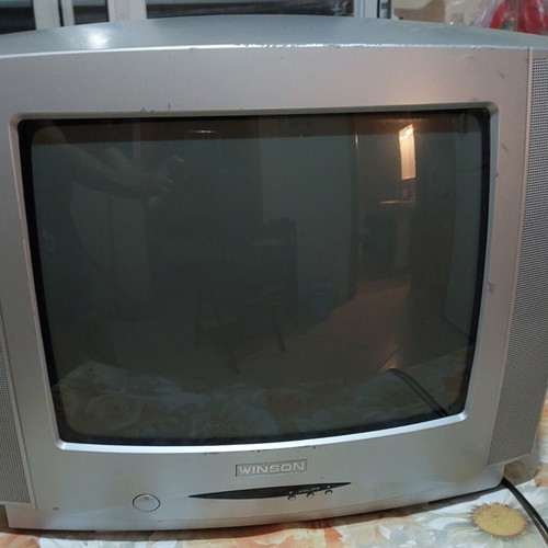 Winson CRT TV MT61 TLX Silver 14" like new with remote for retro gaming