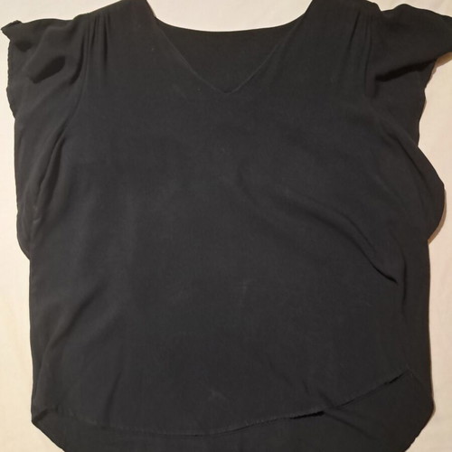 Blouse black, like new, comfortable and lightweight
