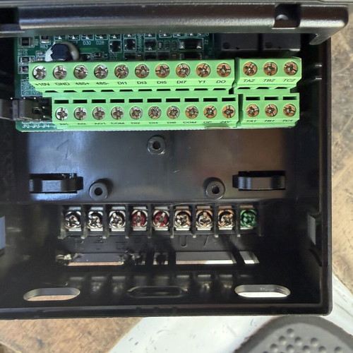 Inverter 4KW like new, 3-phase speed controller 4Kw