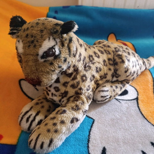 Stuffed lion cub like new, very high quality