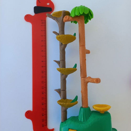 Vintage collectible spinning skill game with birds and magnets like new