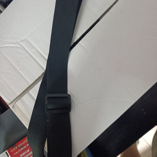Lacoste crossbody bag like new, black