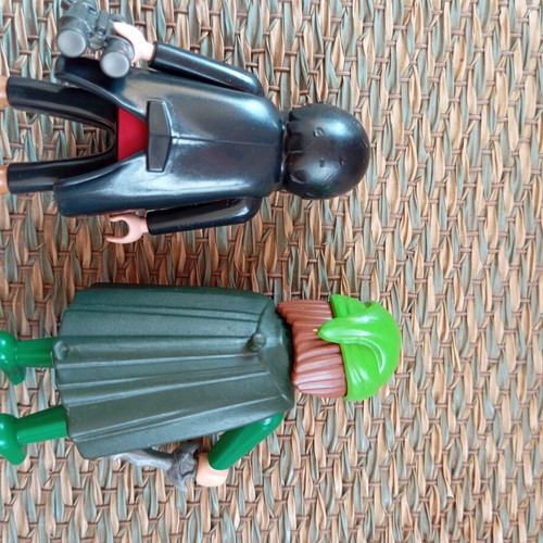 Playmobil figures set of 2