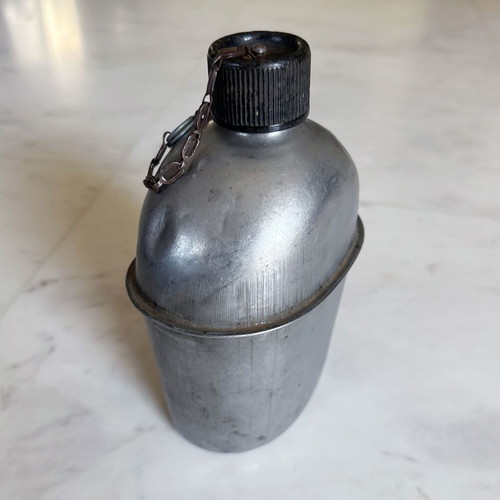 American Military Flask U.S. Army 1944 used, metal