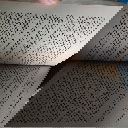 Υπόθεση της όμορφης ζητιάνας μεταχειρισμένο αστυνομικό μυθιστόρημα