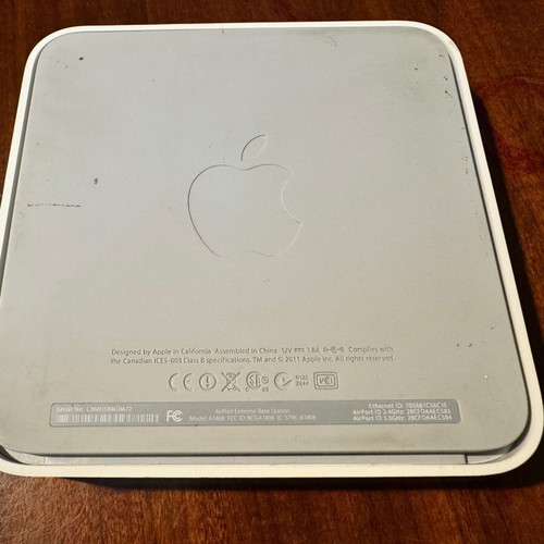 Apple AirPort Extreme 802.11n (5th Generation) Base Station used