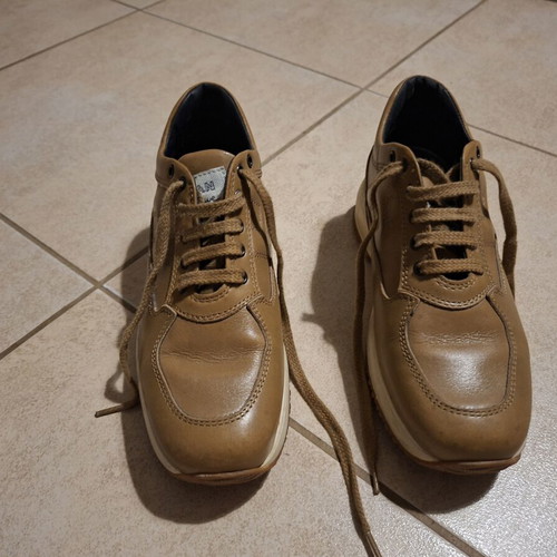 Hogan shoes size 34