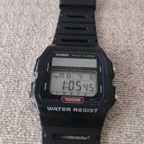 Casio WL-100 Solar vintage watch used, 1980s model