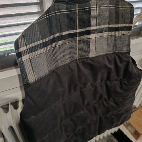 Gap sleeveless jacket used, size Large