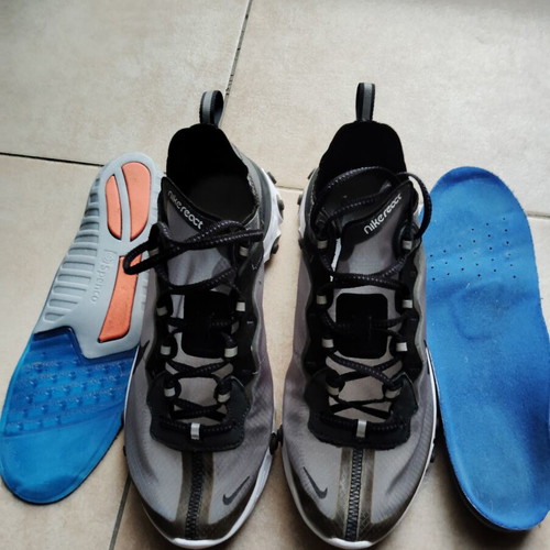 Nike React Element 87 Anthracite Black sneakers like new, size 42.5