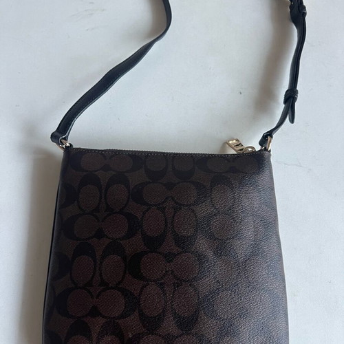 Coach Brown Signature Coated Canvas Messenger Bag like new