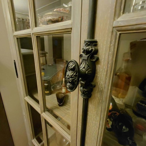 English Cottage style display cabinet, 2.30 x 1.10 x 0.40 m
