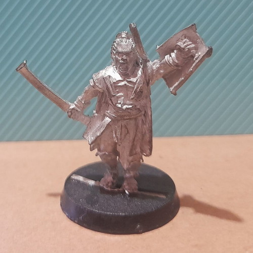 Lurtz Uruk Hai used metal figure Warhammer Lord of the Rings