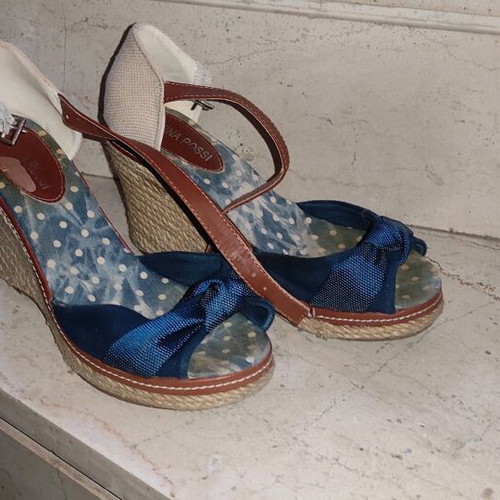 Platform shoes size 38 blue and brown