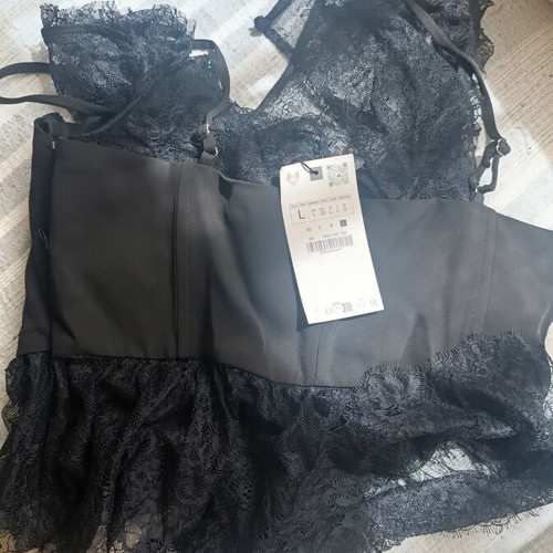 Lace bust blouse new, Zara, black, large/xl with zipper repair needed