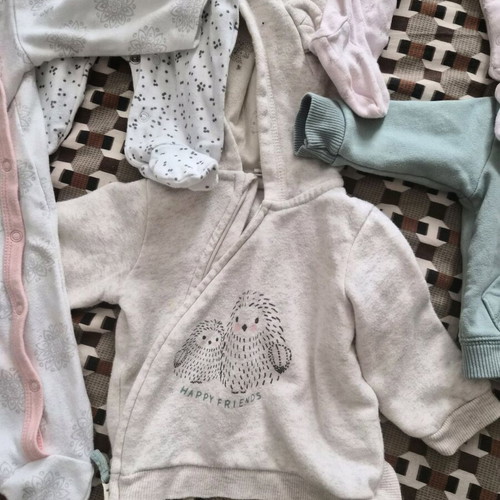 Baby bodysuits and jackets from 1 month like new