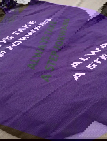 Επώνυμη καινούργια τσάντα μωβ tote πάνινη shopping bag!