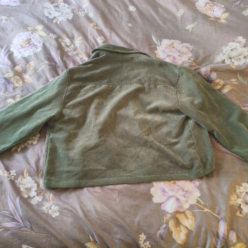 Corduroy cropped jacket Stradivarius like new, olive green, size M