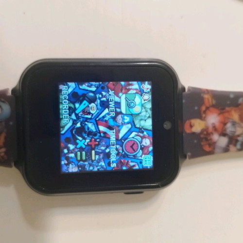 Avengers kids smartwatch like new with touch screen and camera