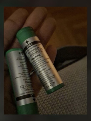 Electronic cigarette with liquid, like new