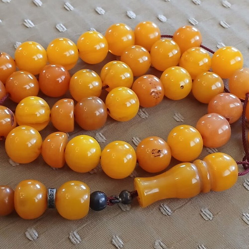 Mastic Kompoloi worry beads, vintage bakelite, silver elements