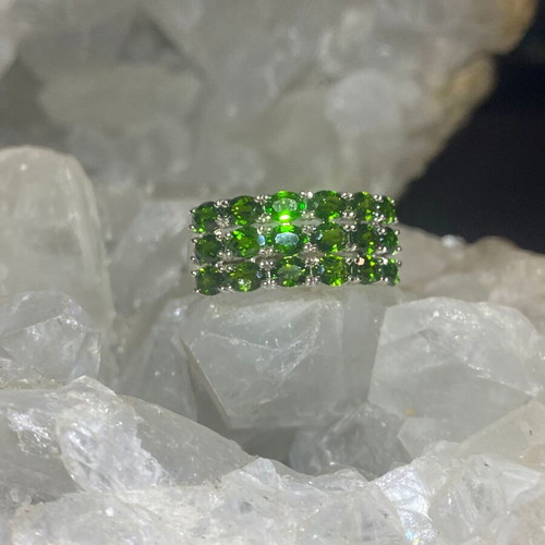 Silver ring with natural diopside and 18K gold plating, adjustable