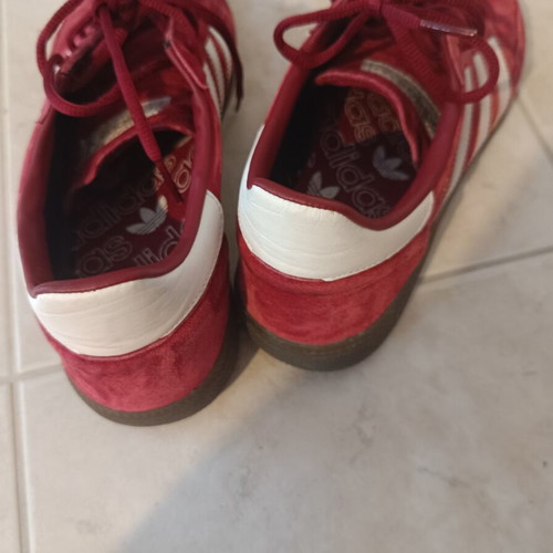 Adidas Spezial sneakers used, size 43.5 EU, red with small stain