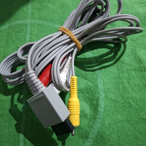 Wii TV cable original, like new
