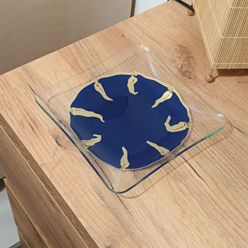 Square glass decorative plate Hilton McConnico like new with golden peppers