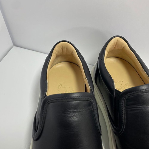 Christian Louboutin slip on sneakers 37.5 like new, black