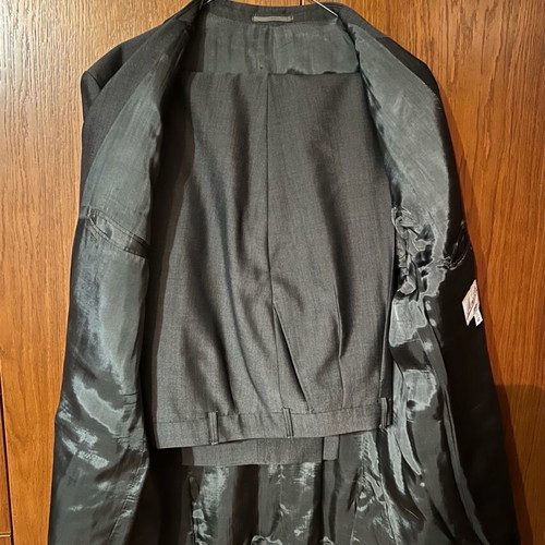 Men's suit gray like new, size 62