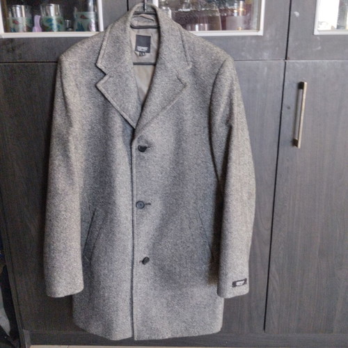 Esprit men's gray coat like new, size Medium-Large