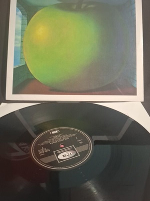 The Jeff Beck Group Beck-Ola LP like new