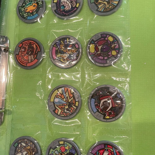 Yo Kai Watch used with 47 medals, watch set