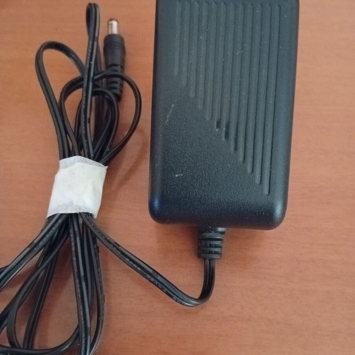 Shenzhen Fujia 12V 2A switching adapter FJ-SW1202000E