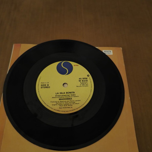 Madonna La Isla Bonita 7" 45 rpm remix vinyl record like new