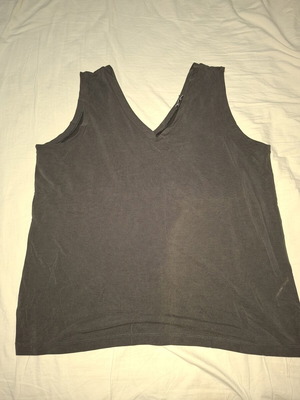 Operanti Black Sleeveless Top Like New, Size XL
