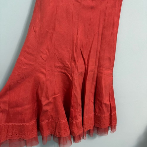 Elegant coral skirt with lace and tulle used, size 40