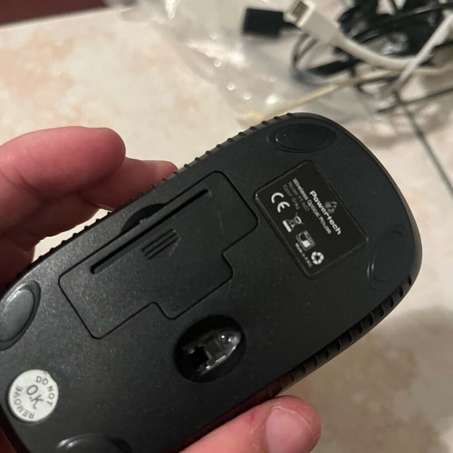 Wireless computer mouse used