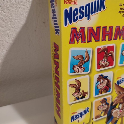 Nesquik σκάκι - ντάμα συλλεκτικό καινούργιο