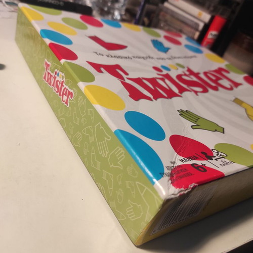 Twister game like new