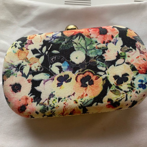 Small Axel evening bag with floral design like new