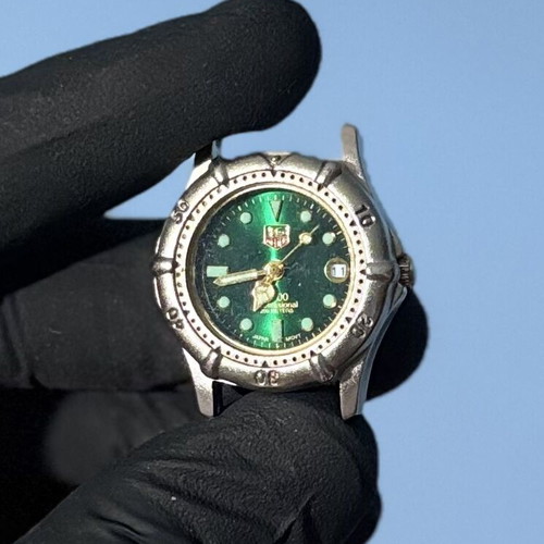 TAG Heuer Professional 200 Quartz watch with green dial