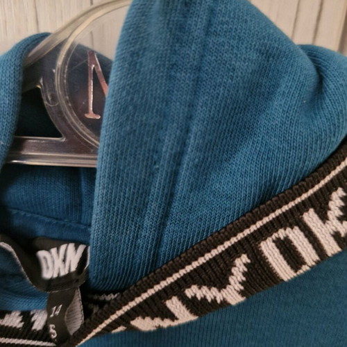 DKNY sweatshirt for boy size 14 like new, petrol color